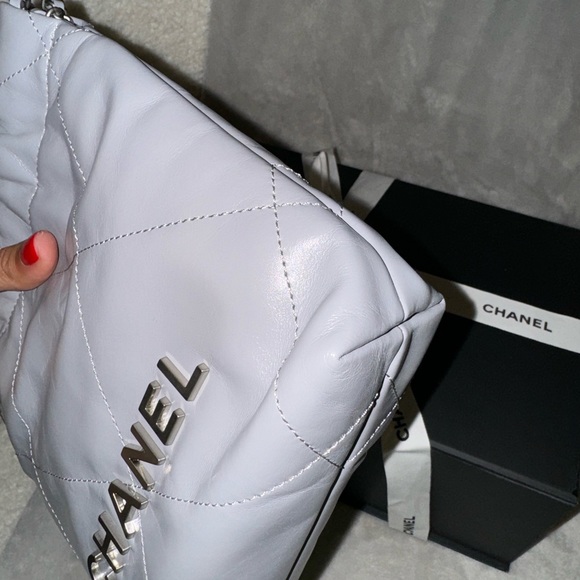 Chanel mini 22 grey color brand new comes in a full package including receipt - Picture 9 of 12